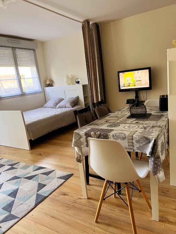 Appartement Disneyland Paris Val D'Europe La Vallee Village Parking 500M Gare Val D'Europe 몽테브랭 외부 사진
